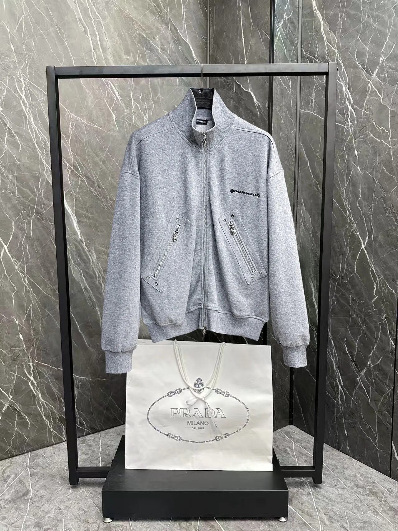 Same Style， ， 2026 New Arrival ，Original Premium Breathable ， ， ， Quality。 ， Sizes：M～3XL